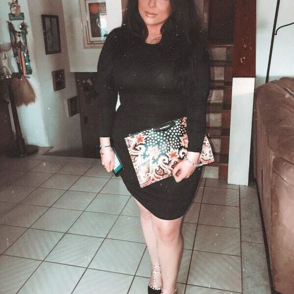 Meet your Posher, Daniela - Picture 1 of 1